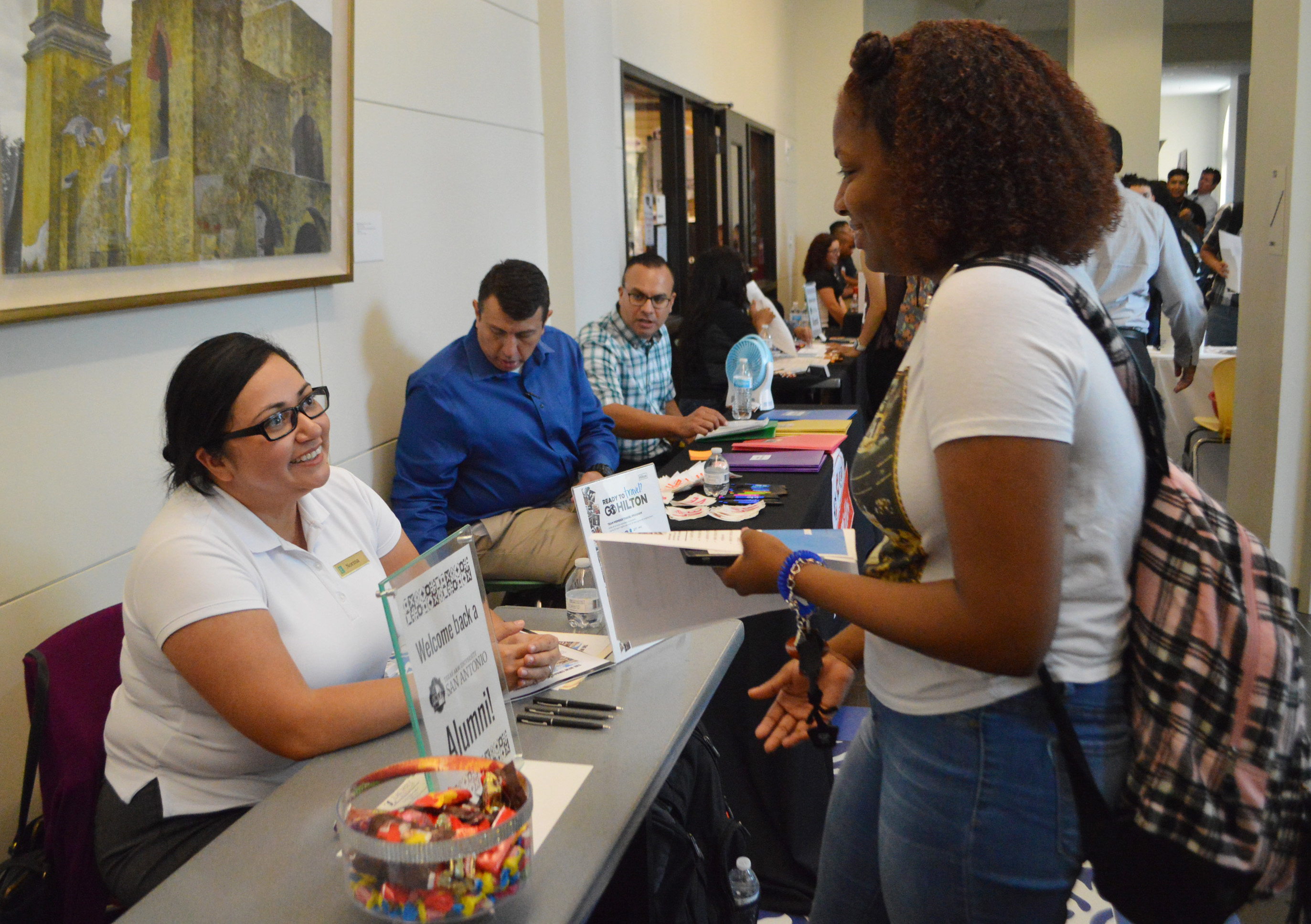 Students shop for employment at job fair MesquiteNews Texas A&M