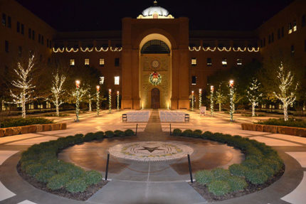 Slideshow:  Christmas Lighting Ceremony - The Mesquite Online News - Texas A&M University-San Antonio