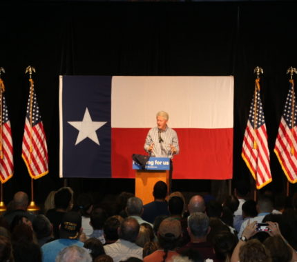 President Clinton and Texas political leaders rally for Hillary Clinton - The Mesquite Online News - Texas A&M University-San Antonio