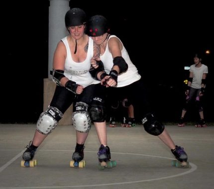Friendly with the Floor: Inside Roller Derby - The Mesquite Online News - Texas A&M University-San Antonio