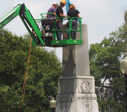 Controversy surrounds Confederate monument removal - The Mesquite Online News - Texas A&M University-San Antonio