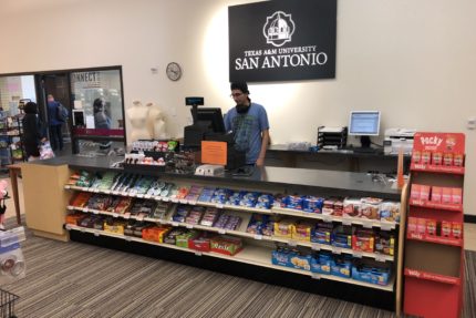 Bookstore temporarily closes as management changes - The Mesquite Online News - Texas A&M University-San Antonio