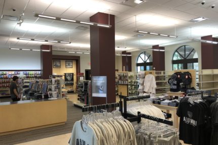 Bookstore reopens under new management, negotiates contract - The Mesquite Online News - Texas A&M University-San Antonio