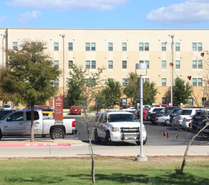 Esperanza Hall resident petitions for improved parking - The Mesquite Online News - Texas A&M University-San Antonio