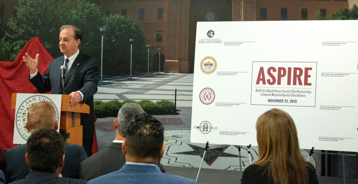 Partnership promises innovation for South Side youths - The Mesquite Online News - Texas A&M University-San Antonio
