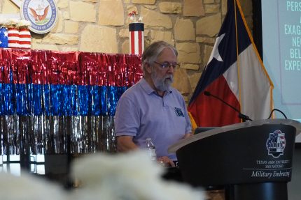 Speakers say some veterans burdened by past decisions - The Mesquite Online News - Texas A&M University-San Antonio