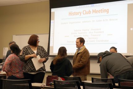 Campus clubs welcome students to events, meetings - The Mesquite Online News - Texas A&M University-San Antonio