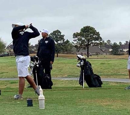 Men’s golf to compete in Victoria for championship conference - The Mesquite Online News - Texas A&M University-San Antonio
