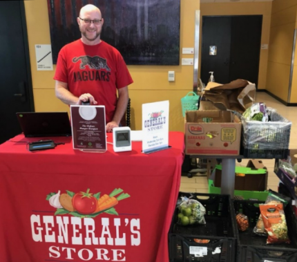 General Store’s Manager goes above and beyond - The Mesquite Online News - Texas A&M University-San Antonio