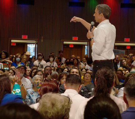 Beto O’Rourke concludes campaign tour as Greg Abbott addresses rally in Alice, Texas - The Mesquite Online News - Texas A&M University-San Antonio