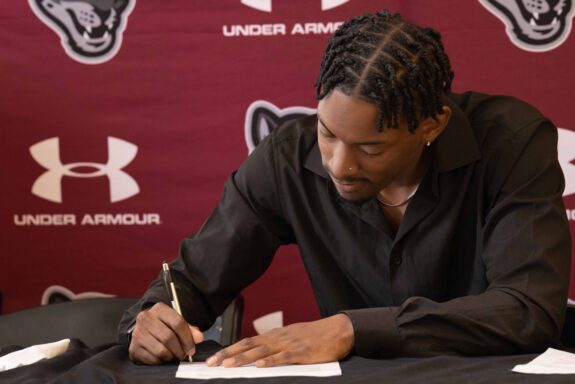 Former Rec Sports player becomes first in A&M-San Antonio’s history to sign with pro basketball team - The Mesquite Online News - Texas A&M University-San Antonio