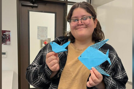 Students focus on a different kind of paperwork with Crafty Jaguars and ACM - The Mesquite Online News - Texas A&M University-San Antonio