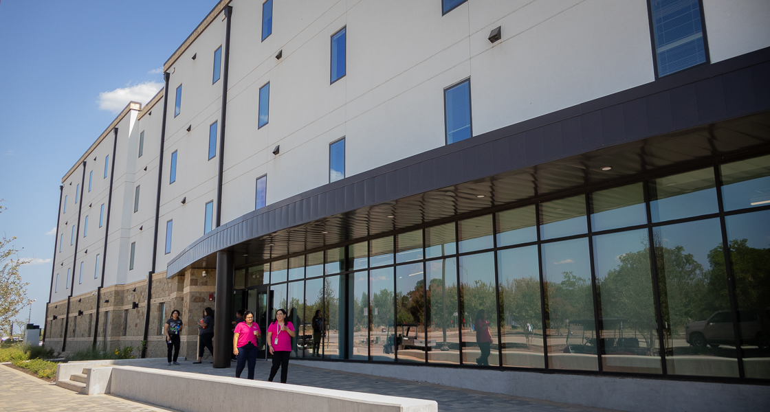 New residence hall opens up beds, access for A&M-San Antonio students - The Mesquite Online News - Texas A&M University-San Antonio