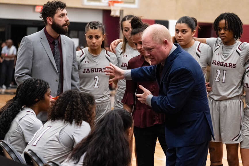 A&M-San Antonio basketball tips-off for first time in school’s history - The Mesquite Online News - Texas A&M University-San Antonio