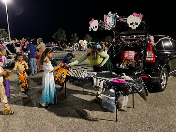 A&M-San Antonio gets festive, hosts annual Trunk or Treat - The Mesquite Online News - Texas A&M University-San Antonio