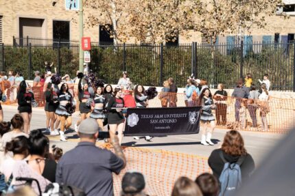 Photo Story: Western Weekend Heritage Parade 2025 - The Mesquite Online News - Texas A&M University-San Antonio