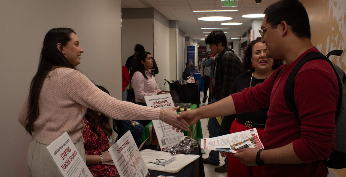Zooming toward the future: Students tackle career prep with Mays Center workshop - The Mesquite Online News - Texas A&M University-San Antonio