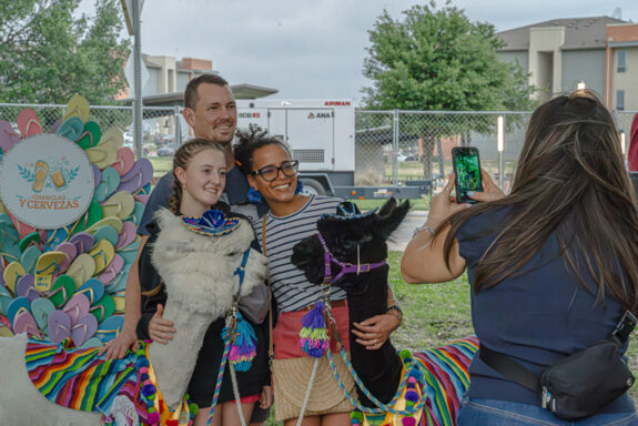 Chanclas fly under the influence in Greenline Park - The Mesquite Online News - Texas A&M University-San Antonio