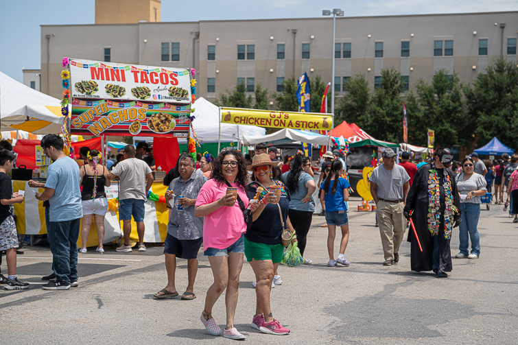 Cascarones, community, & campus fun— the Fiesta finale at TAMUSA - The Mesquite Online News - Texas A&M University-San Antonio