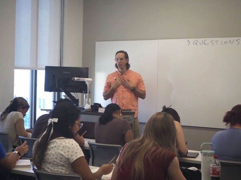 Philosophy lecturer discusses new book on grief - The Mesquite Online News - Texas A&M University-San Antonio