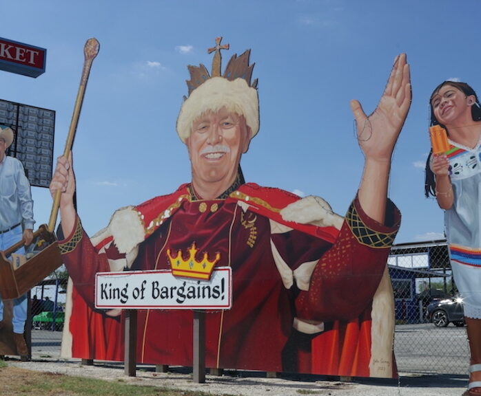 Photo story: Kingdom of bargains — Mission Open Air Market welcomes students, travelers, locals - The Mesquite Online News - Texas A&M University-San Antonio