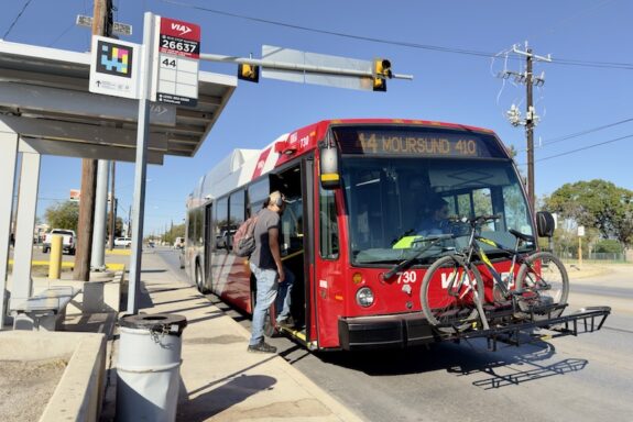 VIA bus route set to return to A&M-San Antonio - The Mesquite Online News - Texas A&M University-San Antonio