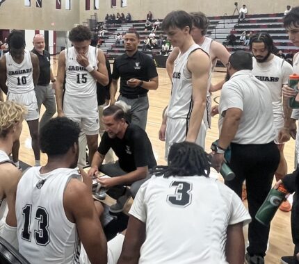 Jaguars extend winning streak; struggles to close out games continue - The Mesquite Online News - Texas A&M University-San Antonio