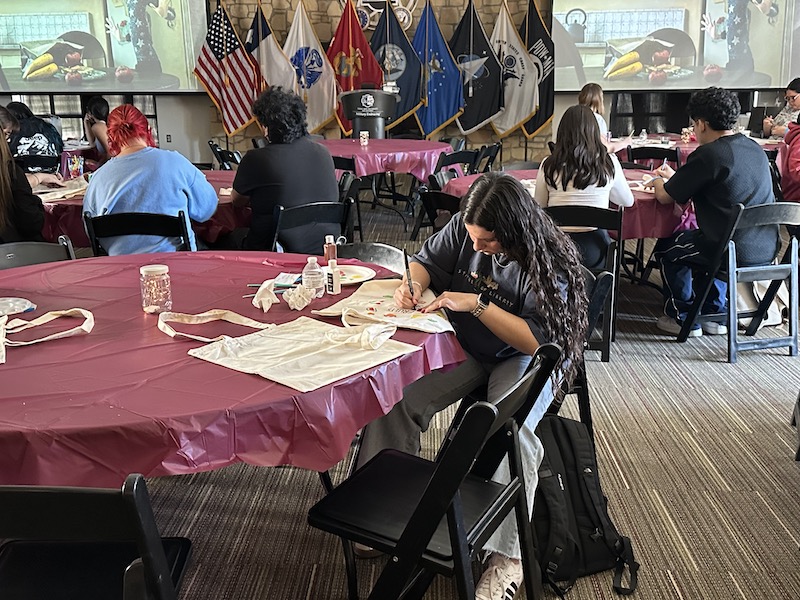 Texas A&M University-San Antonio gather for the FYE Fall Fest - The Mesquite Online News - Texas A&M University-San Antonio