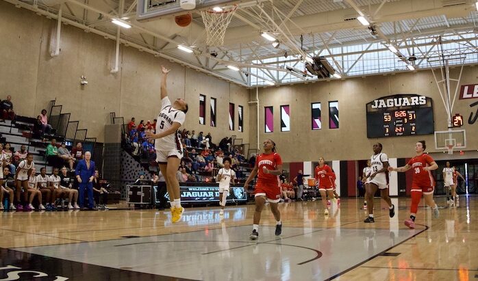 Jaguars outpace Mustangs en route to third straight victory - The Mesquite Online News - Texas A&M University-San Antonio