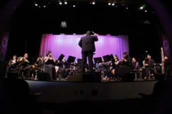 San Antonio Community Wind Ensemble blows audience away - The Mesquite Online News - Texas A&M University-San Antonio