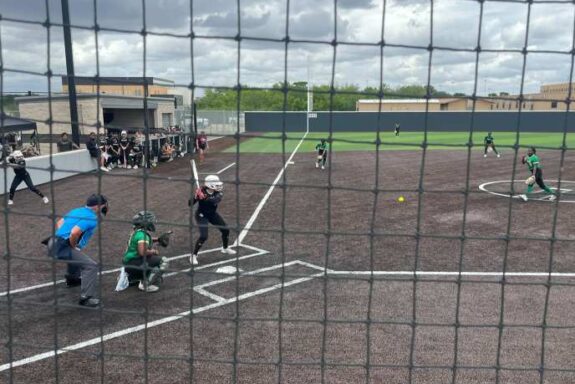 Jags bounce back in series with offensive prowess - The Mesquite Online News - Texas A&M University-San Antonio