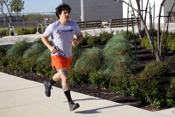 Kinesiology Club hosts Tuesday morning run club for students - The Mesquite Online News - Texas A&M University-San Antonio