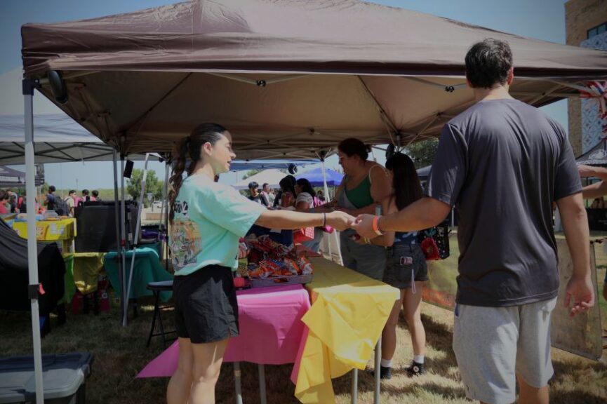 Penny Social welcomes students back to campus - The Mesquite Online News - Texas A&M University-San Antonio